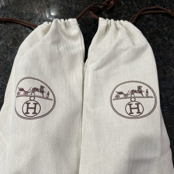 Hermes Aloha Sandals - Picture 2 of 12